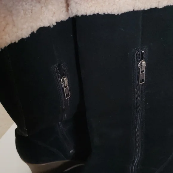 UGG Wedge Boots - Picture 6 of 6